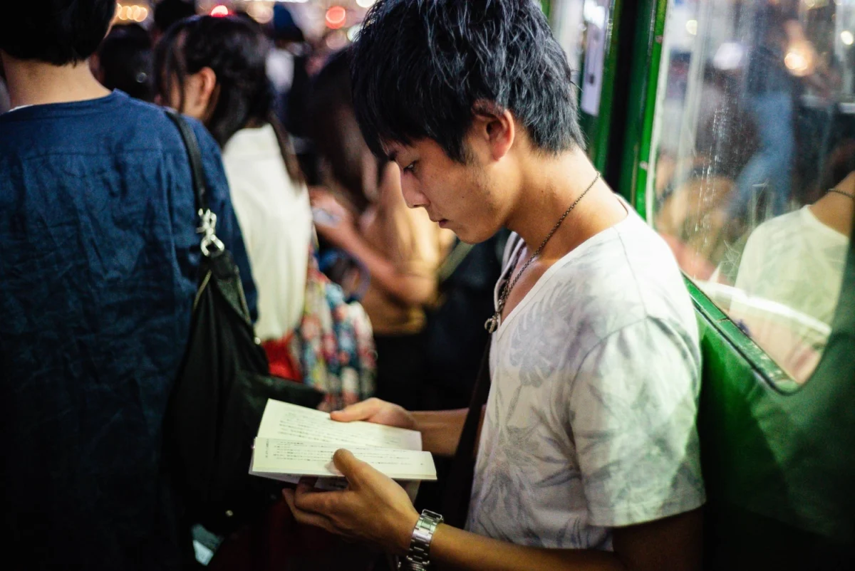 Beyond the Translation: A Guide to Unlocking the World of Japanese Literature